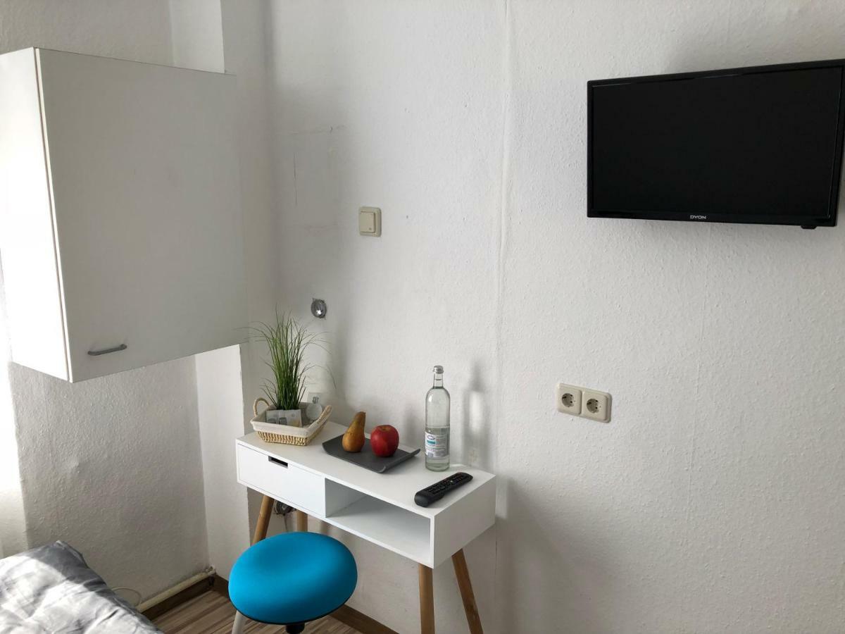 Downtown City - Privaterooms Fürth Exteriör bild